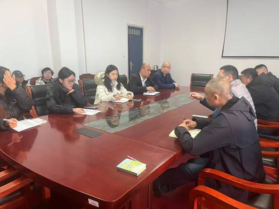 倾听学生心声 优化后勤服务