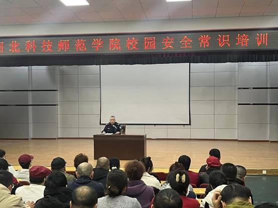 法治宣讲筑防线