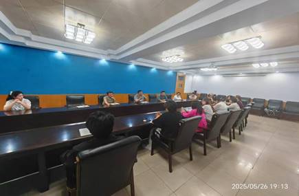 昌黎校区后勤与国有资产管理处召开学生座谈会