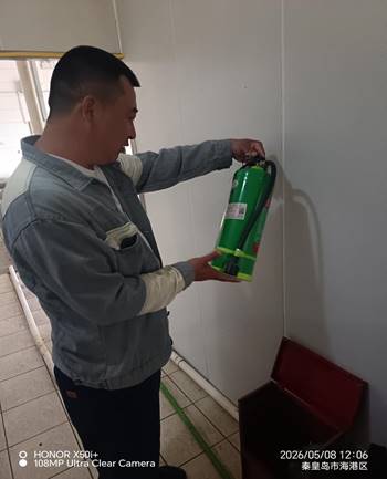 开发区校区食堂消防安全检查